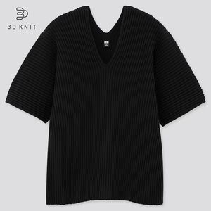 UNIQLO 3D Cotton V-Neck Pleated Half Sleeve Sweater